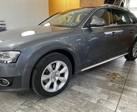 AUDI A4 allroad 2.0 TDI 150 CV Adv. euro 6 b-sed