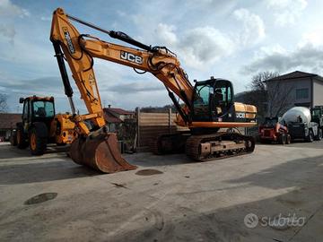 Escavatore jcb js 235 HD