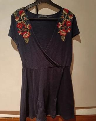Vestito corto Zara con ricamo floreale