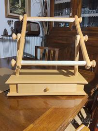 Telaio da ricamo da tavolo in legno vintage