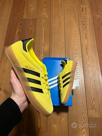 Adidas gazelle indoor yellow and black