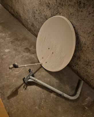 antenna parabolica 80 cm con braccio