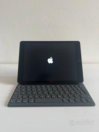 Apple iPad 9ª Gen + Smart Keyboard + Apple Pencil