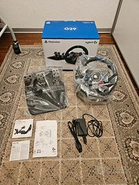 Logitech G29 Volante e pedali PS4 PS5 PC