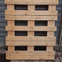 PALLET  / PANCALI in LEGNO pochissimo usati