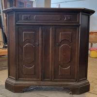 Mobile ingresso arte povera