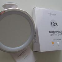 Specchio ingranditore con luce led