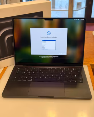 MacBook Pro 14” 18gb/512gb M3 PRO- usato garantito