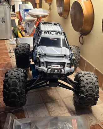 traxxas summit 1:8
