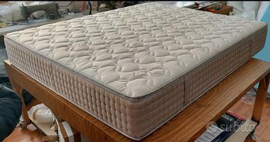 Materasso 800 molle insacchettate con memory
