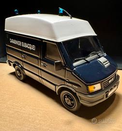 IVECO TURBO DAILY 1992 CARABINIERI SUBACQUEI 1:43