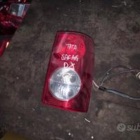 Faro - Stop Posteriore Destro Per Tata Safari