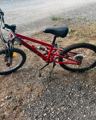 Bici mtb 20 doppio ammortizatore cambio 6 rapporti