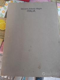 Libro di Giovanni Antonio Magini Italia.