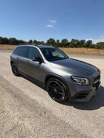 MERCEDES BENZ GLB 200d