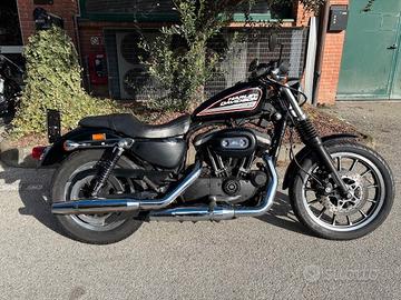 Harley-davidson 883 Sportster R