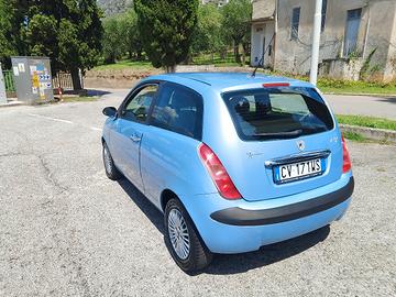 lancia y 1.3 