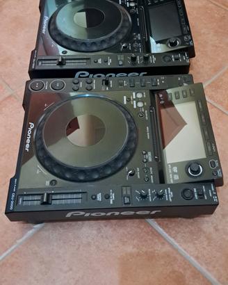 Coppia Pioneer CDJ 2000