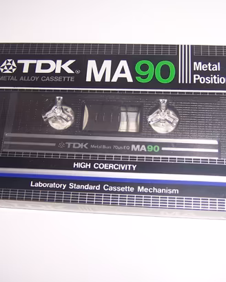 Audiocassetta TDK MA 90 vintage