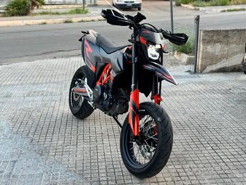 Ktm 690 SMC-R