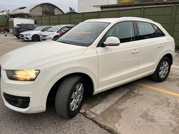 AUDI Q3 2.0 TDI Advanced 103 kW (140 CV)