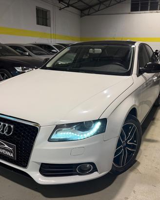Audi A4 2.0 TDI 143CV S-Line 2011