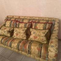 Tris di divani classici in tessuto Jacquard di pre