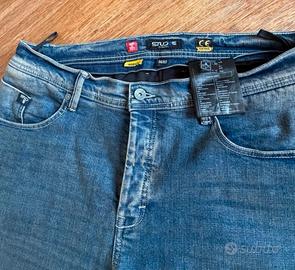 Jeans Moto