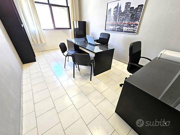 Ufficio Arredato, Fibra, Parcheggi. Pronto all'uso