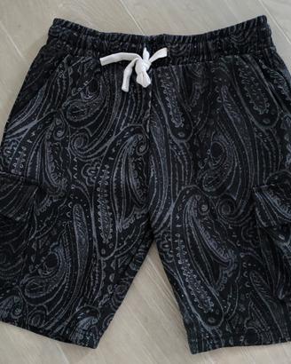 Pantaloncini cargo bandana con tasche laterali 