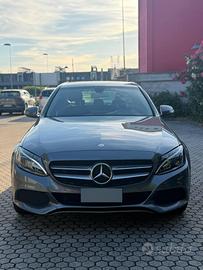 Mercedes Benz C220