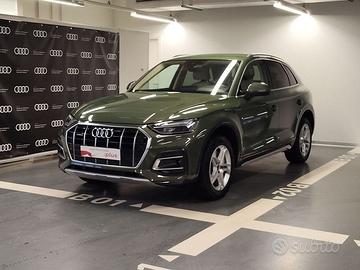 Audi Q5 50 TFSI e quattro S tronic Business A...