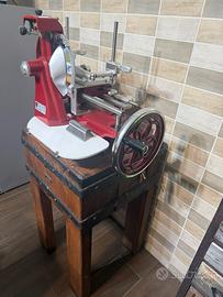 Affettatrice a volano stile vintage