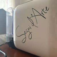 Macchinetta del caffè segni d’arte