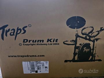 strumenti musicali batteria acustica  traps