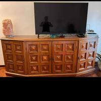 Mobile salone decorato 