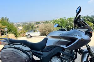 Yamaha TDM 900, anno 2009, con 57.500 km