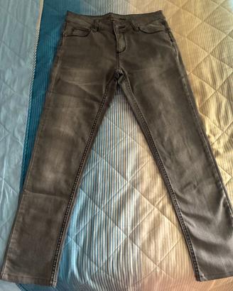 Jeans grigio scuro/nero chiaro marca Taglia 40