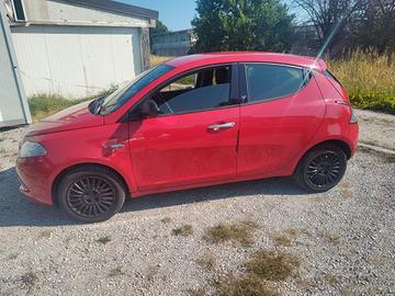 Lancia Ypsilon 1.2 Benz 8v 2017 km 128000