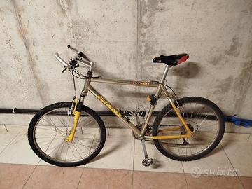 Bicicletta Giant Atx850