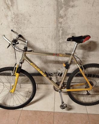 Bicicletta Giant Atx850