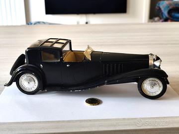 VINTAGE: Grande BUGATTI ROYALE TYPE41 - in metallo