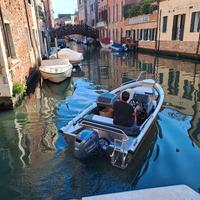 Motoscafo in alluminio 30CV