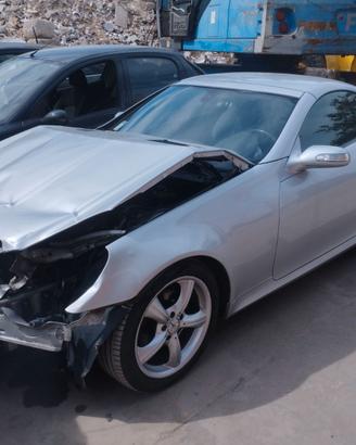 Pezzi per Mercedes SLK 2005 1.8 Kompressor 271944