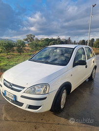 Opel corsa 1.3 cdti 2004