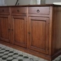 Mobile in legno di noce