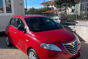 Lancia Ypsilon 1.3 MJT 16V 95 CV 5 porte S&S Gold