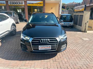 Audi Q3 2.0 TDI 150 CV Business