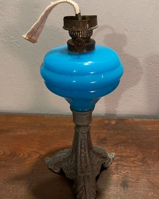 Lampada ad olio antica