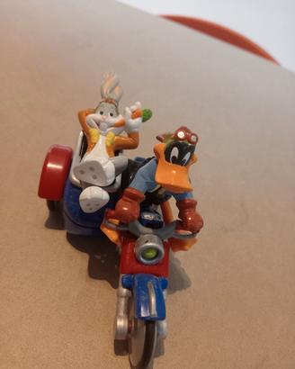 moto a ricarica con personaggi Looney tunes